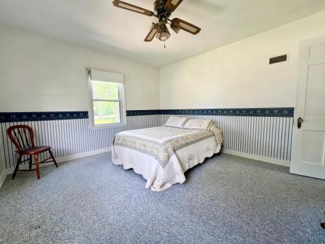 26 Birch Street NE New London MN 56273