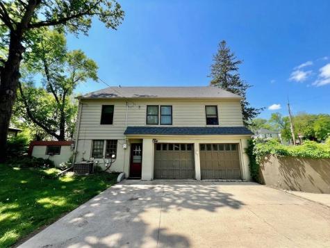 26 Birch Street NE New London MN 56273