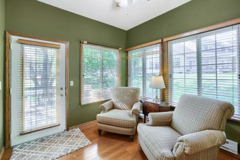 2529 Claremont Drive Mendota Heights MN 55120