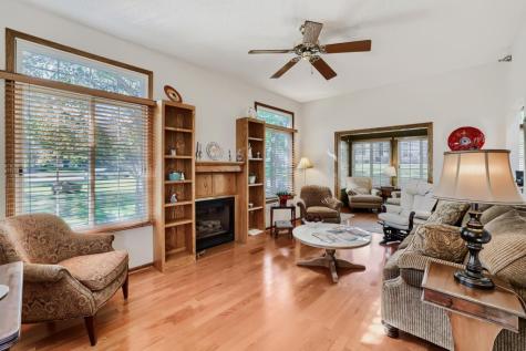 2529 Claremont Drive Mendota Heights MN 55120
