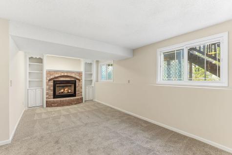 709 83rd Avenue N Brooklyn Park MN 55444