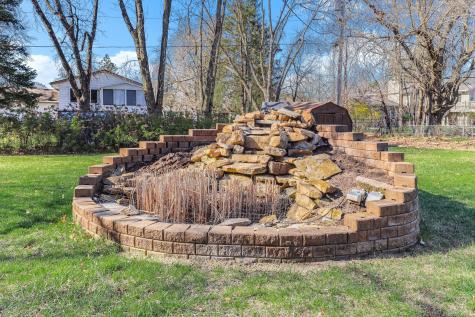 709 83rd Avenue N Brooklyn Park MN 55444