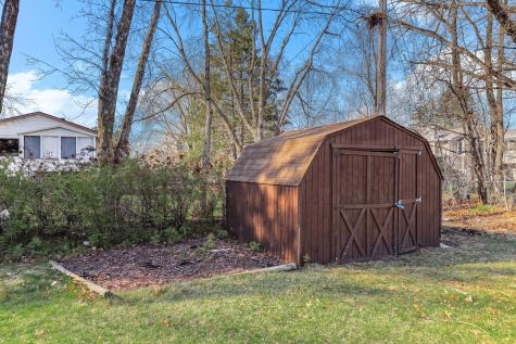 709 83rd Avenue N Brooklyn Park MN 55444