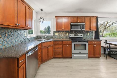 403 Richwood Road Detroit Lakes MN 56501
