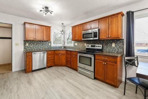 403 Richwood Road Detroit Lakes MN 56501