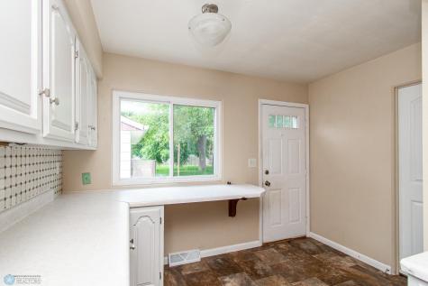 1421 17th Street S Moorhead MN 56560