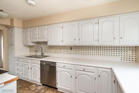 1421 17th Street S Moorhead MN 56560