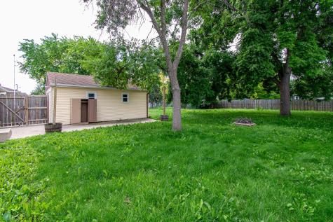 1421 17th Street S Moorhead MN 56560