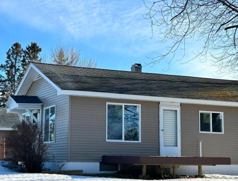 402 Kent Road Hoyt Lakes MN 55750