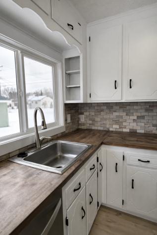 402 Kent Road Hoyt Lakes MN 55750