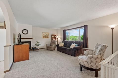 6605 Chesshire Lane N Maple Grove MN 55311