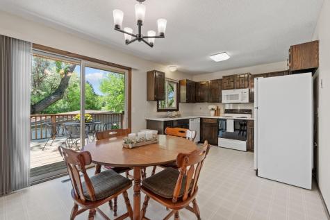 6605 Chesshire Lane N Maple Grove MN 55311