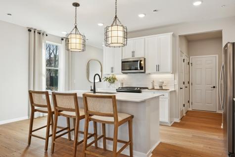 9324 Larimar Trail Eden Prairie MN 55347