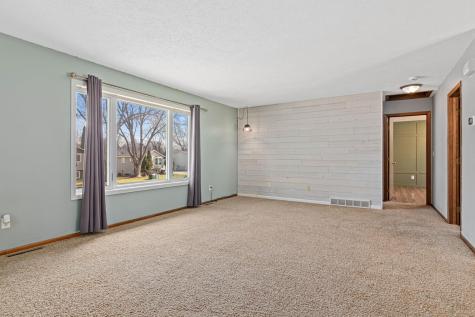 1525 Tierney Drive Hastings MN 55033