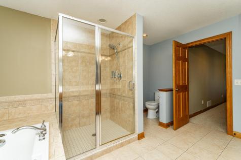 2827 Oakview Drive NE Rochester MN 55906