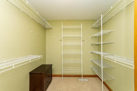 2827 Oakview Drive NE Rochester MN 55906