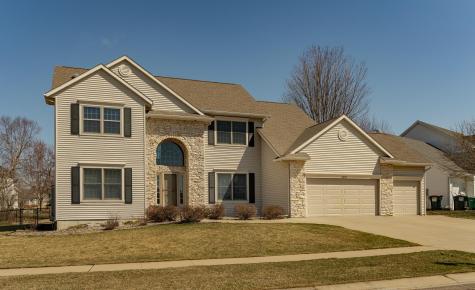 2827 Oakview Drive NE Rochester MN 55906