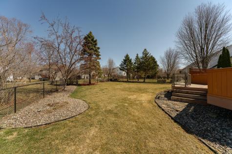 2827 Oakview Drive NE Rochester MN 55906