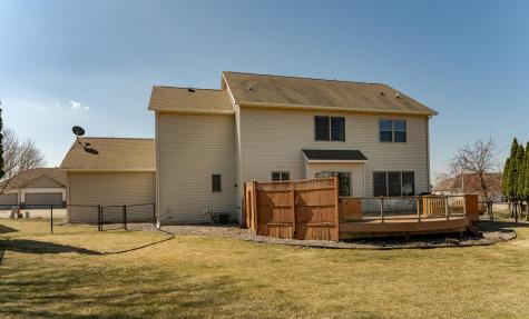 2827 Oakview Drive NE Rochester MN 55906
