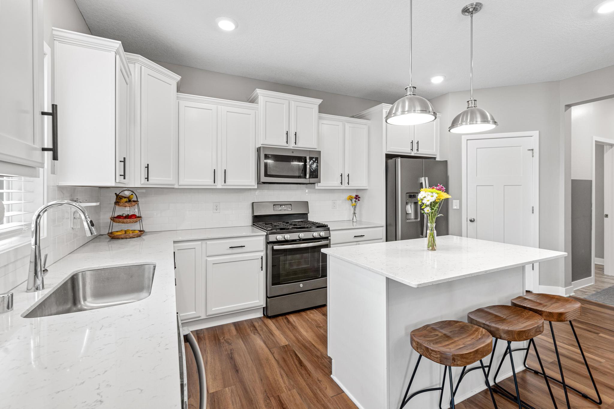 1253 152nd Avenue NW Andover MN 55304