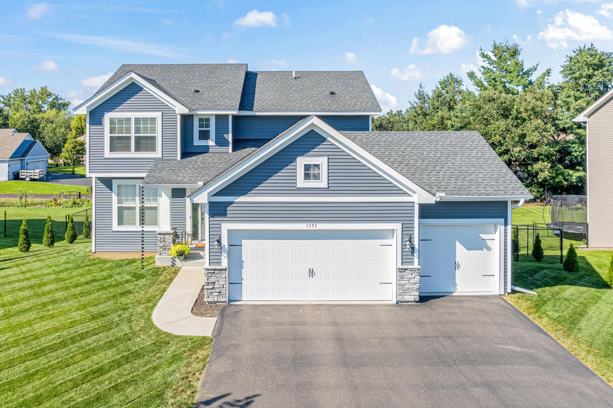 1253 152nd Avenue NW Andover MN 55304