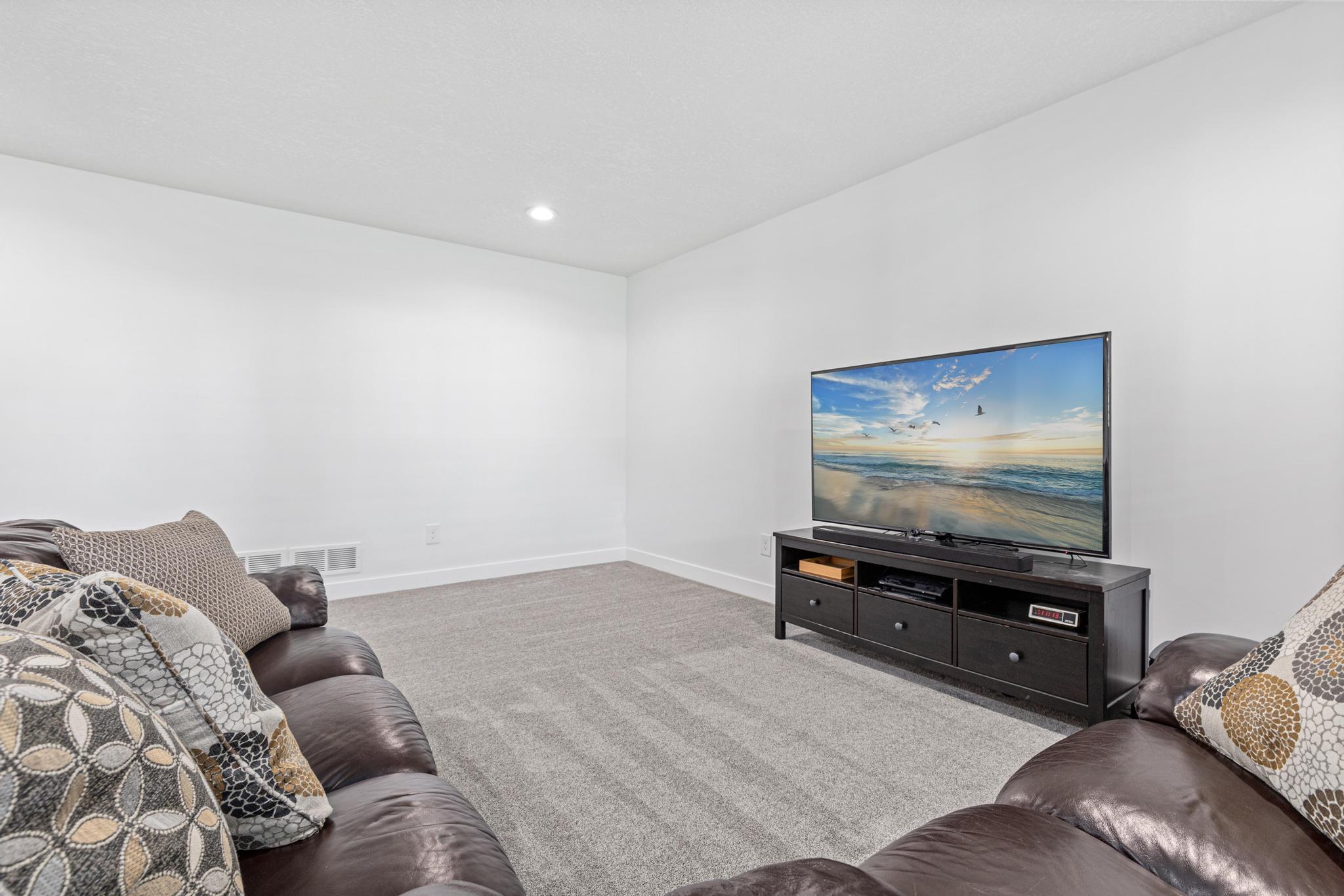 1253 152nd Avenue NW Andover MN 55304