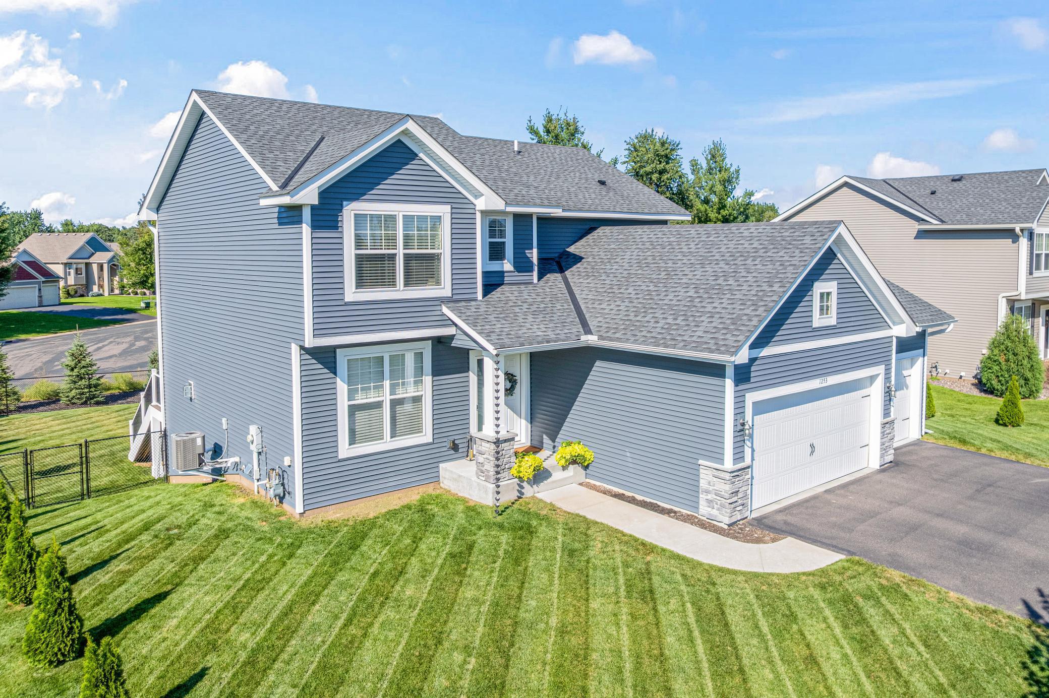 1253 152nd Avenue NW Andover MN 55304