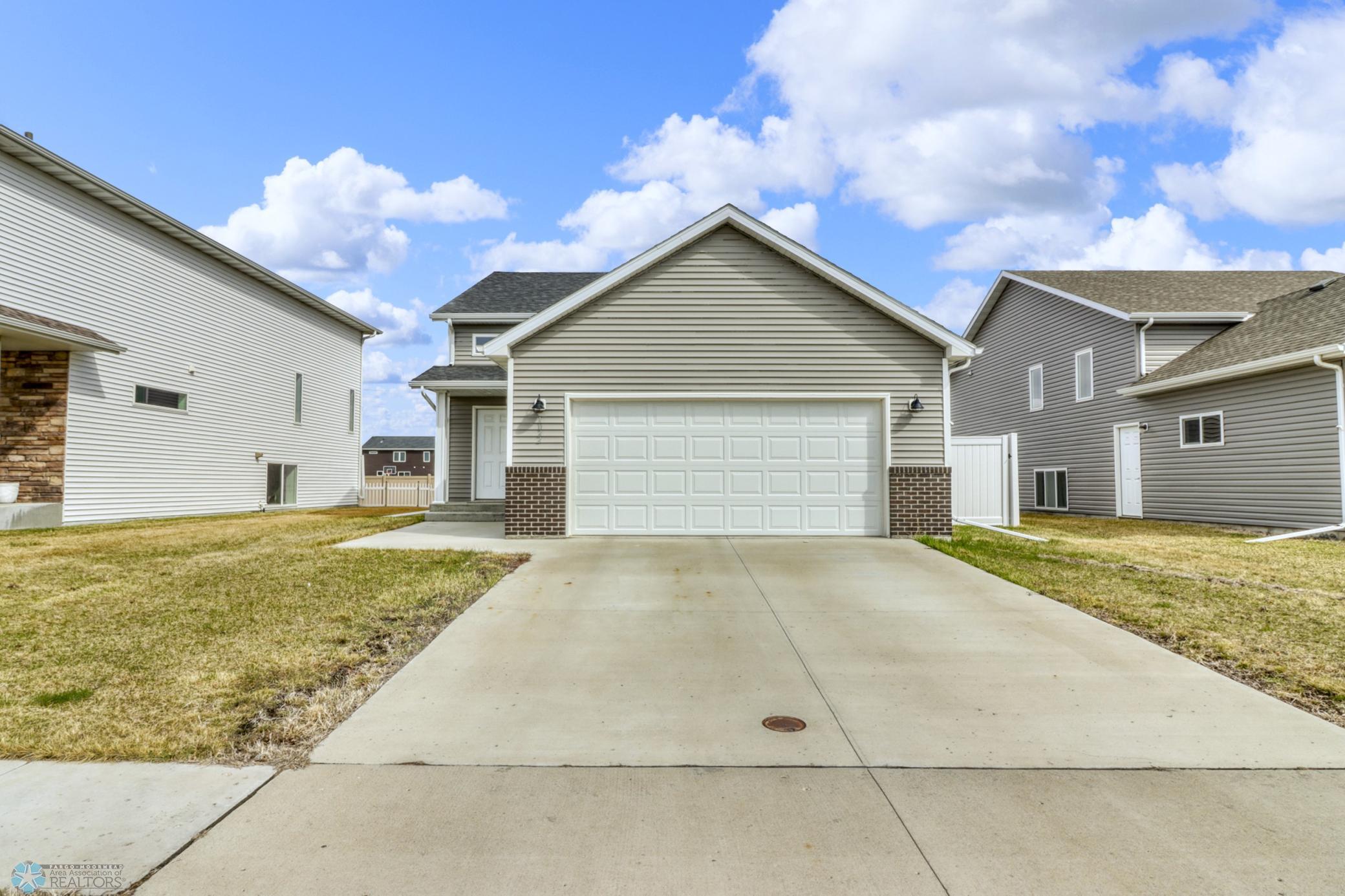 1022 Albert Drive W West Fargo ND 58078
