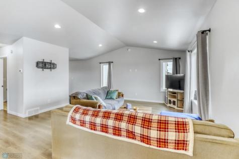 1022 Albert Drive W West Fargo ND 58078