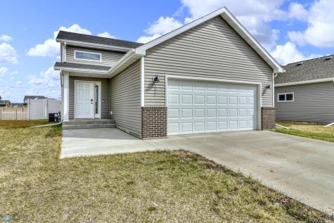 1022 Albert Drive W West Fargo ND 58078