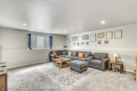 1022 Albert Drive W West Fargo ND 58078