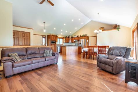 3607 Pebble Hills Drive Fergus Falls MN 56537