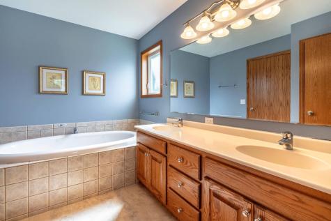 3607 Pebble Hills Drive Fergus Falls MN 56537