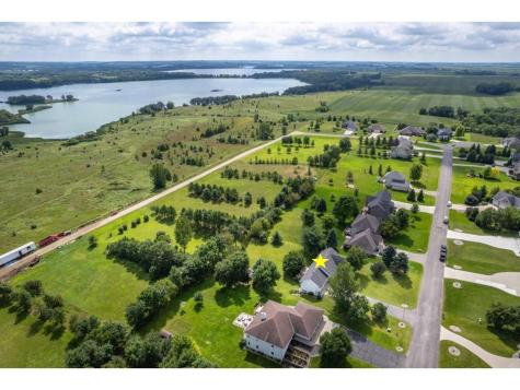 3607 Pebble Hills Drive Fergus Falls MN 56537