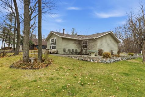 1575 White Cloud Drive S Isle MN 56342
