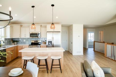 885 2nd Avenue Horace ND 58047