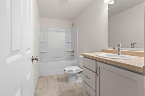 885 2nd Avenue Horace ND 58047