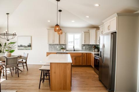 885 2nd Avenue Horace ND 58047