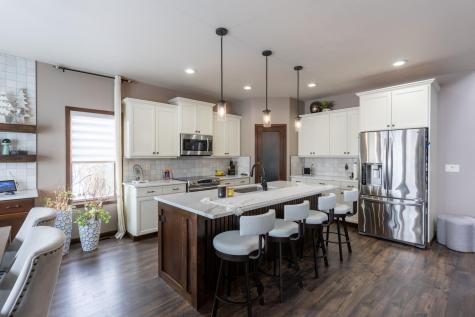 3371 1st Street West Fargo ND 58078