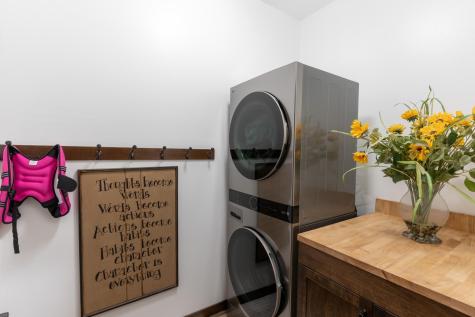 3371 1st Street West Fargo ND 58078