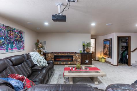 3371 1st Street West Fargo ND 58078