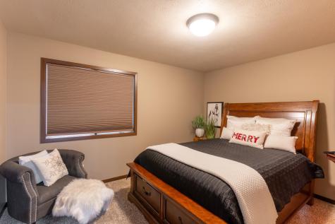 3371 1st Street West Fargo ND 58078