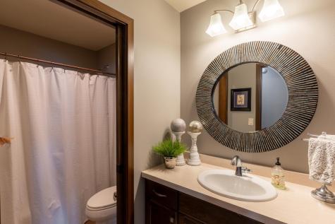 3371 1st Street West Fargo ND 58078