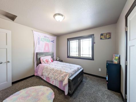 6810 24 Street S Fargo ND 58104