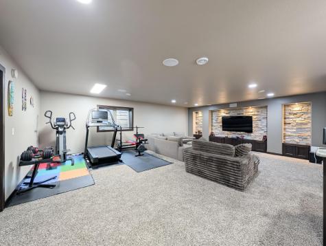 6810 24 Street S Fargo ND 58104