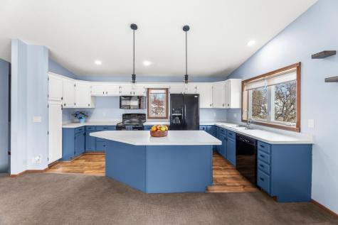 2933 Heatherwood Circle S Moorhead MN 56560