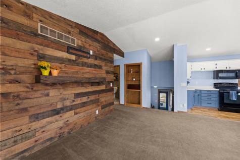 2933 Heatherwood Circle S Moorhead MN 56560