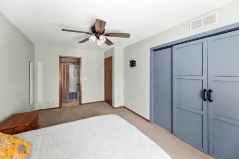 2933 Heatherwood Circle S Moorhead MN 56560