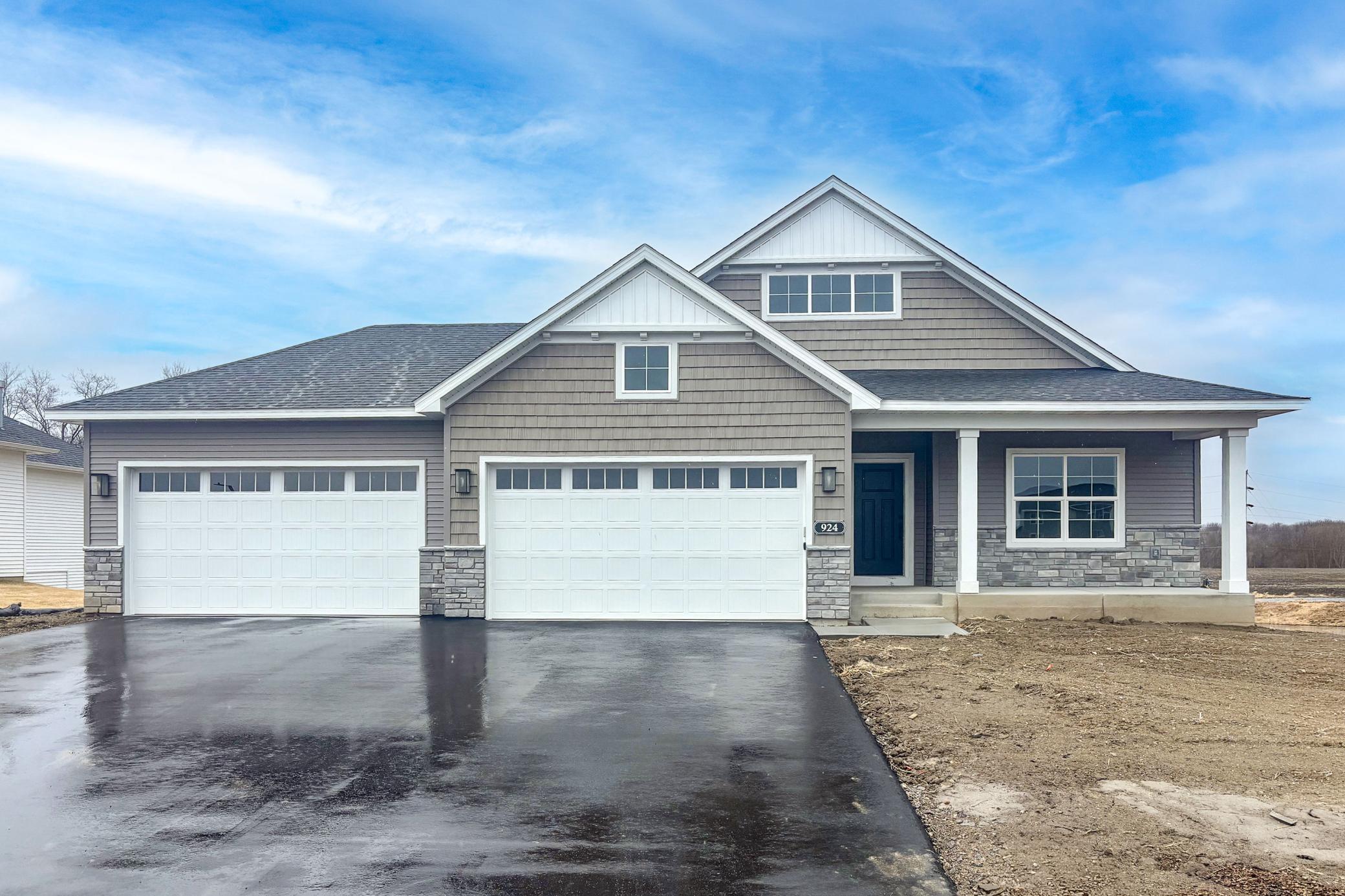 924 Yellowcrest Street SW Delano MN 55328