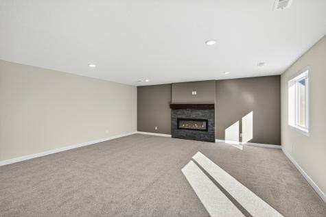924 Yellowcrest Street SW Delano MN 55328
